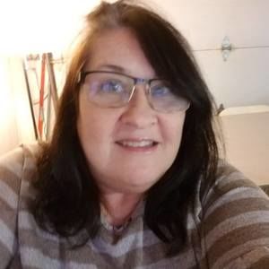 Meet your Posher, Deborah